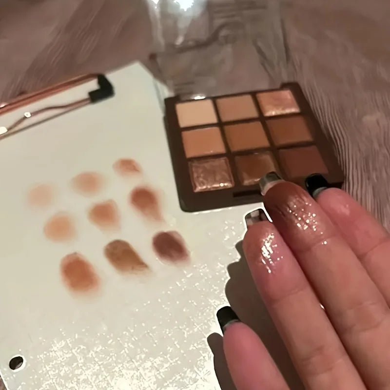 Palette Fards à Paupières Chocolat Mocha – 9 Couleurs